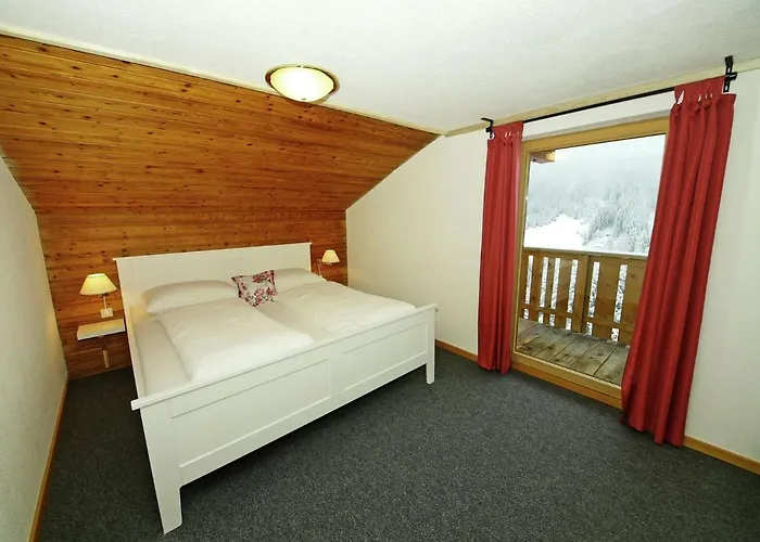 بيت للعطل In Near Lift